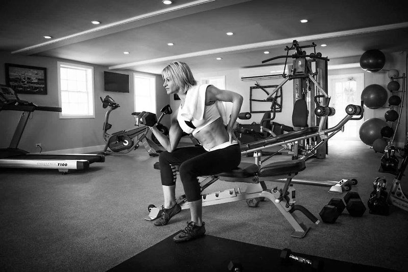 Hotel Valentines Residences, Resort & Marina