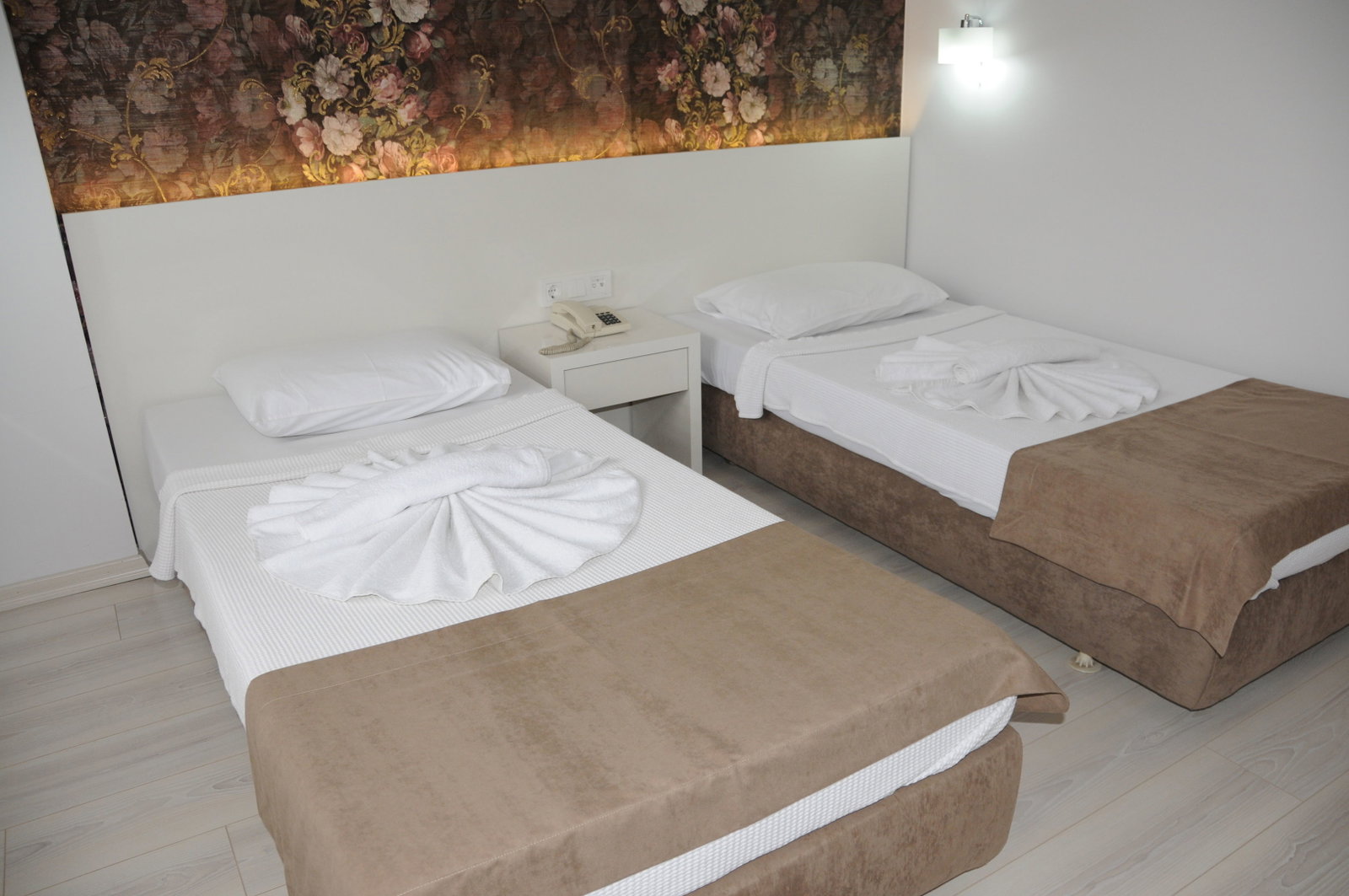 Myra Hotel