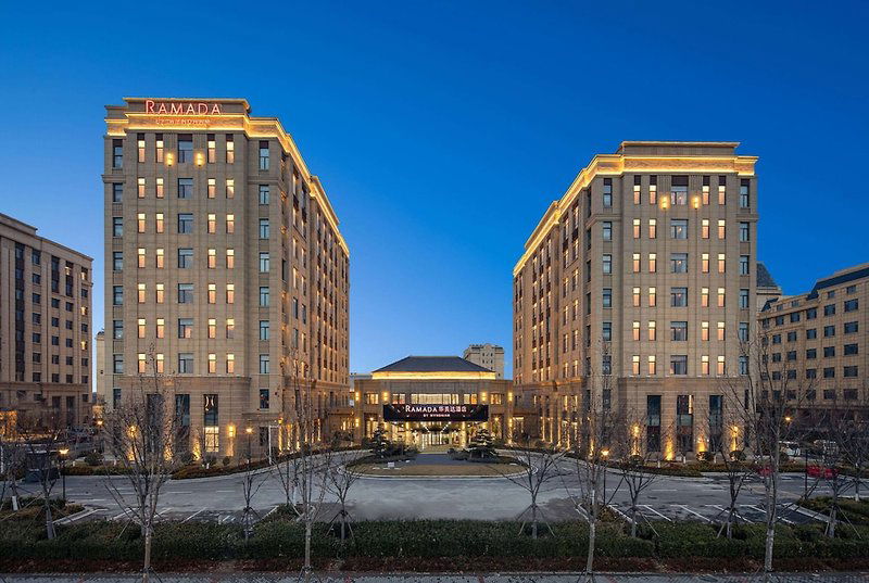 Hotel Ramada By Wyndham Qingdao Jiaodong International Airport