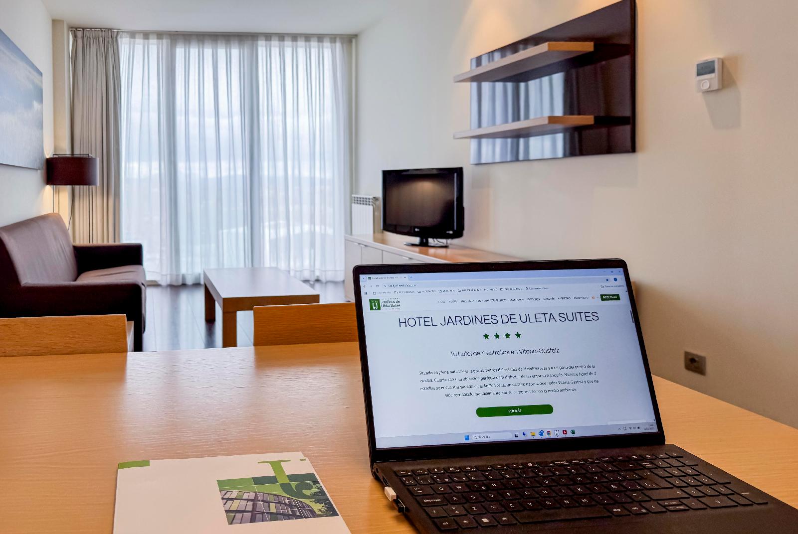 Jardines De Uleta Suites
