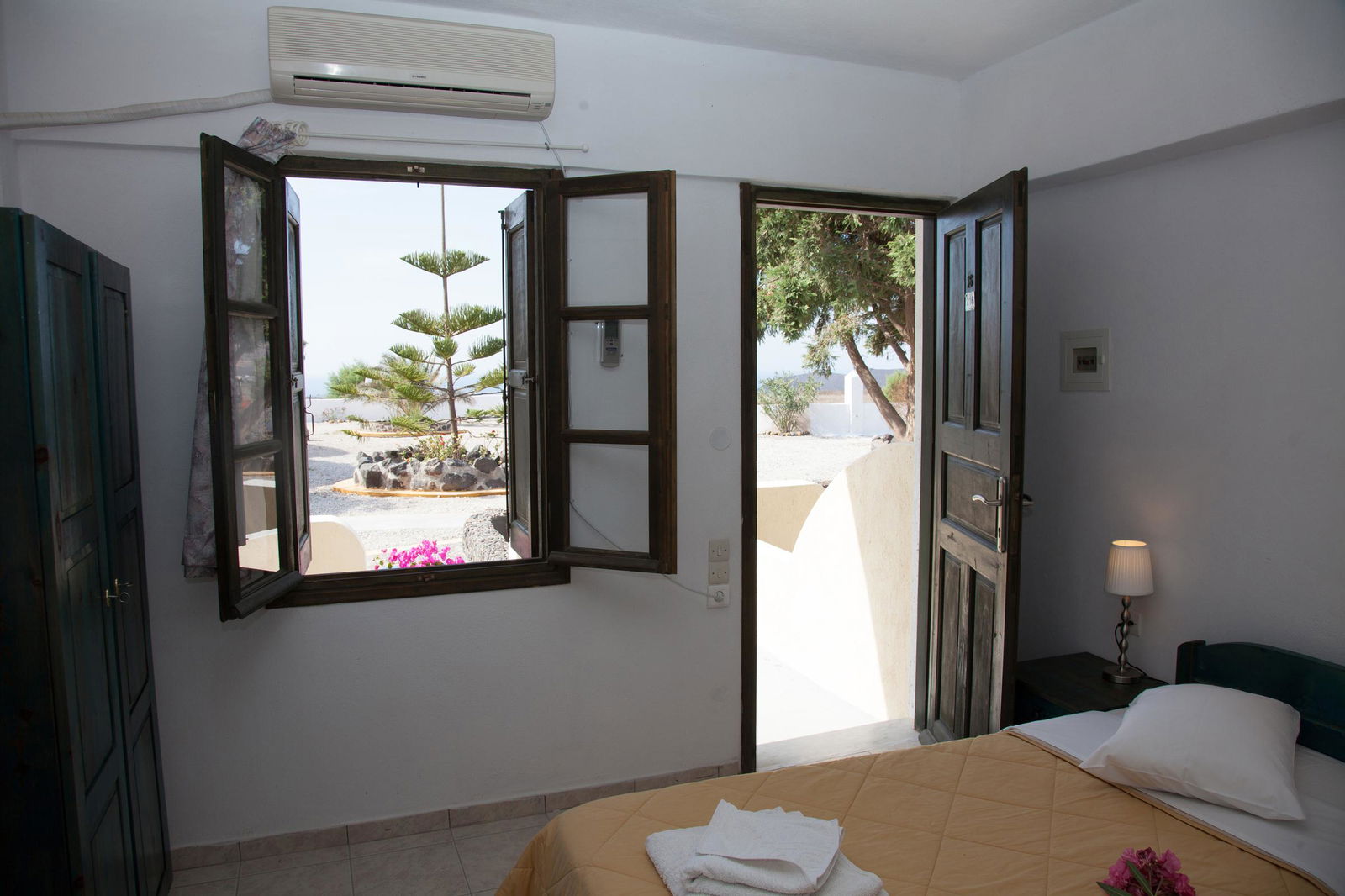 Hotel Caldera View Bungalow Resort