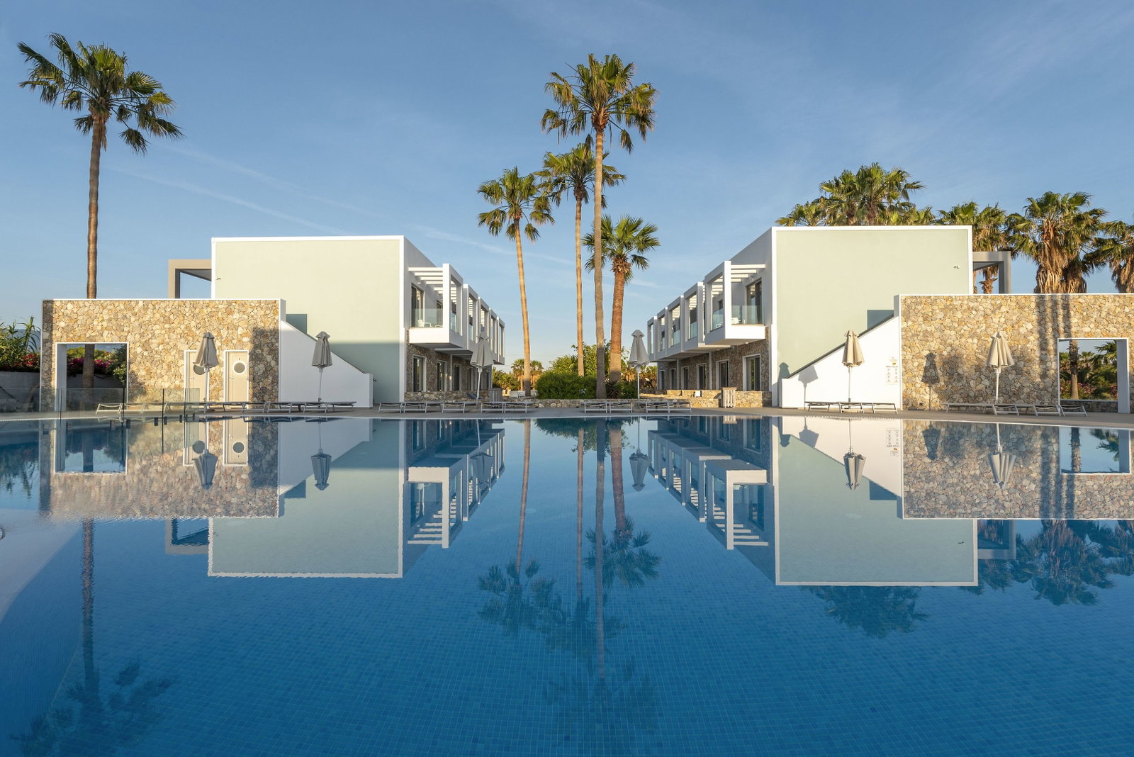 Apollon Windmill Hotel