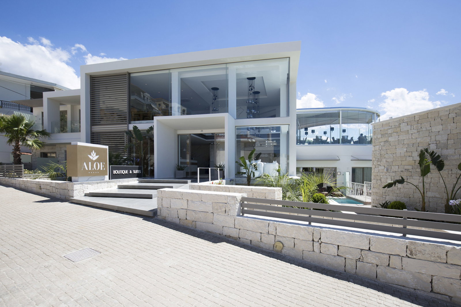 dal travel Aloe Boutique & Suites