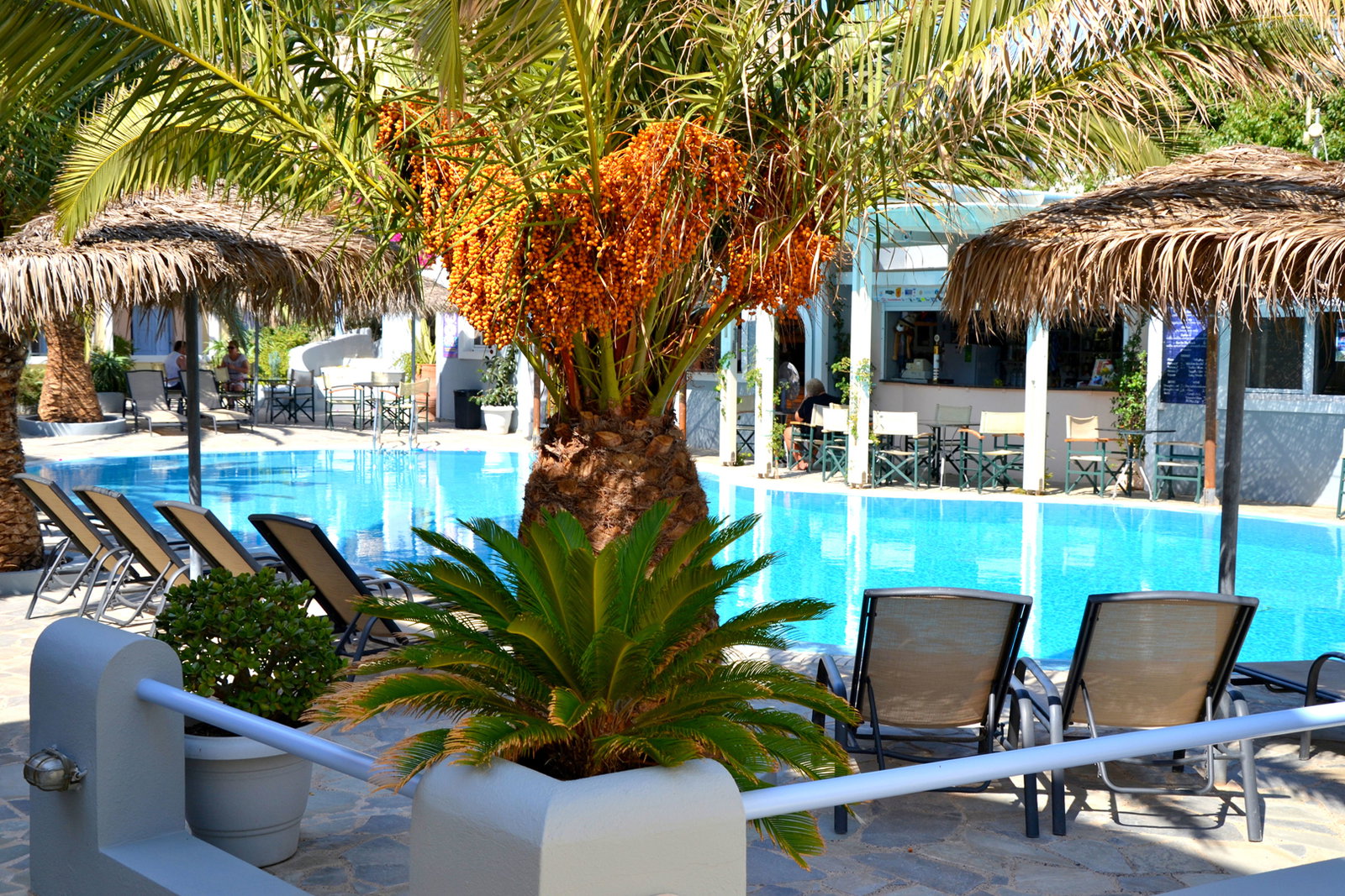 Zephyros Hotel