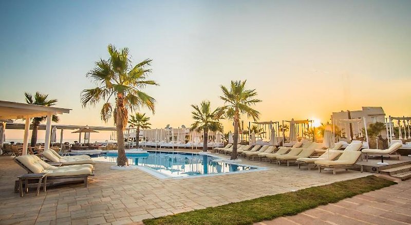 Parthenis Beach Suites By The Sea