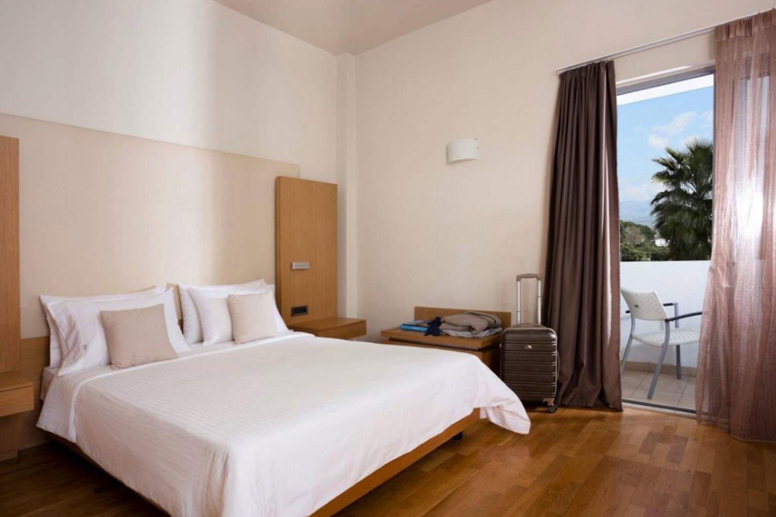 Elite City Resort
