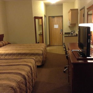 Hotel Lakeview Inn & Suites Fort Nelson cazare Fort Nelson