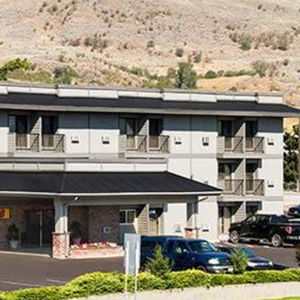 Hotel Quality Inn & Suites cazare Vernon