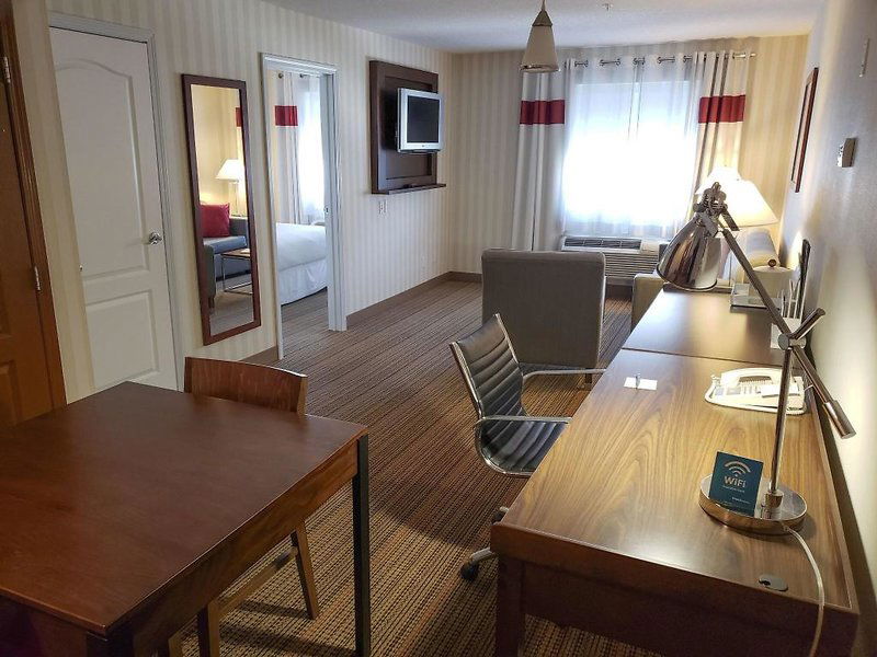 Hotel Prestige Prince George Lodge