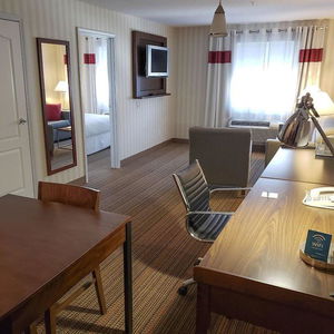 Hotel Prestige Prince George Lodge cazare Prince George