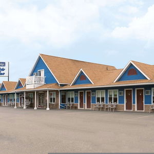 Hotel Travellers Inn Fredericton Nb cazare Fredericton