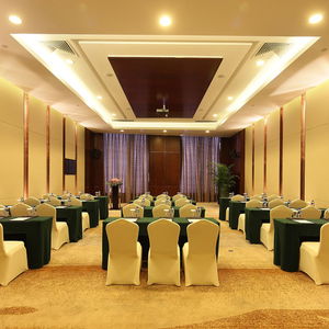 Hotel Wyndham Grand Plaza Royale Changsheng Jiangyin cazare Jiangyin