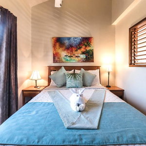 Hotel Sapphire Beach Resort cazare San Pedro