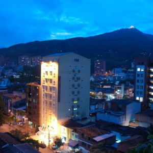 Hotel Plaza Versalles cazare Cali