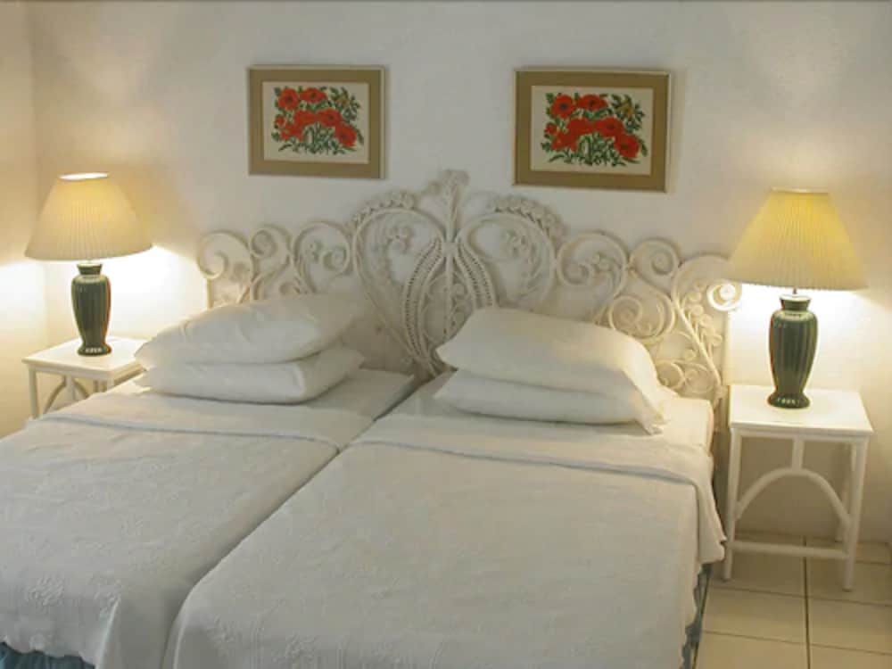 Hotel Paradise Villas