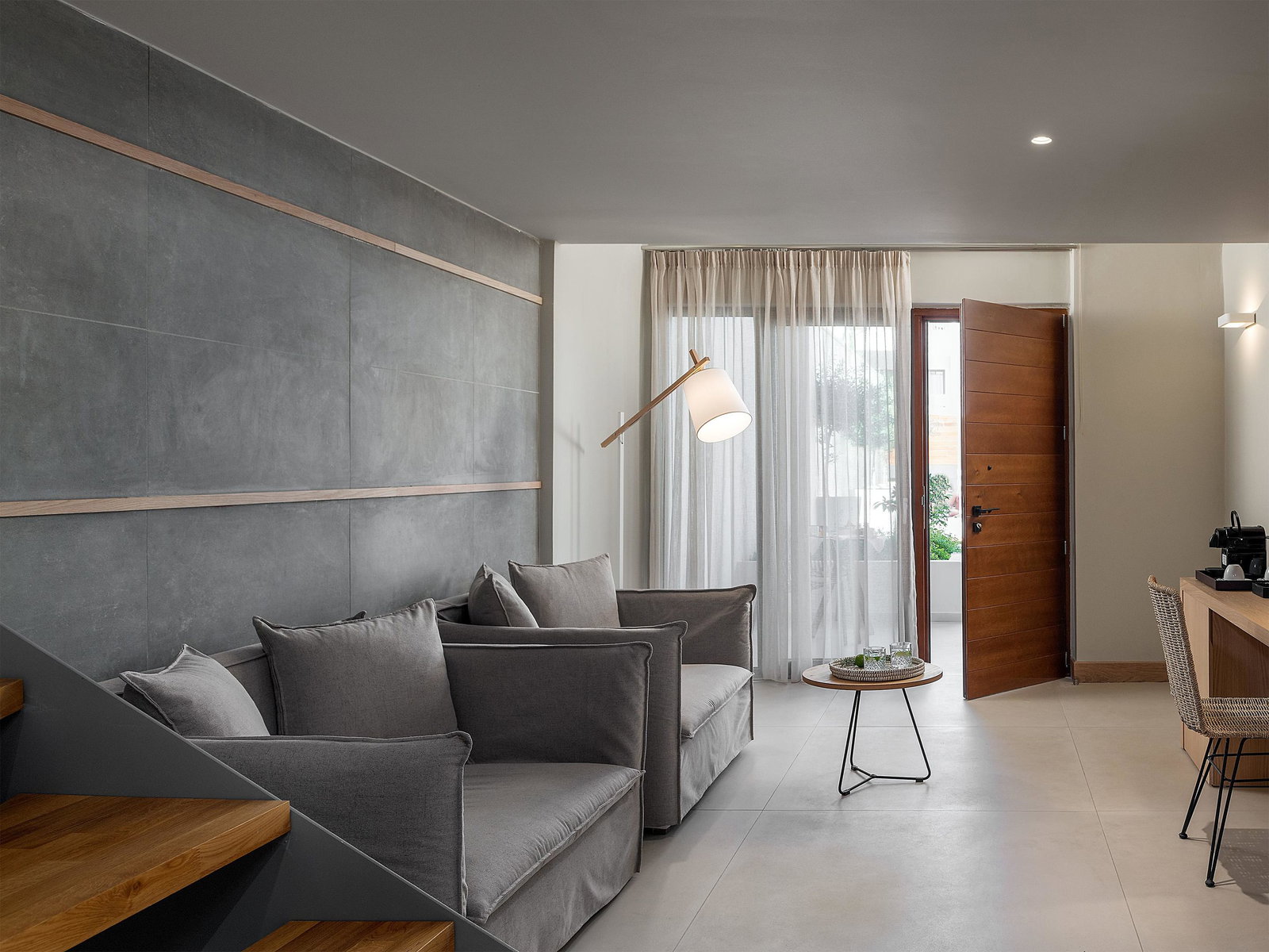 dal travel Ikones Seafront Luxury Suites