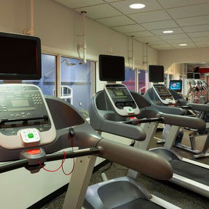 Hotel Radisson Hotel & Suites Fort Mcmurray cazare Fort McMurray