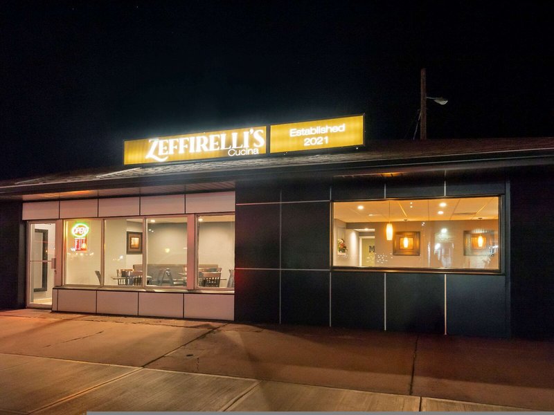 Hotel Econo Lodge Inn & Suites