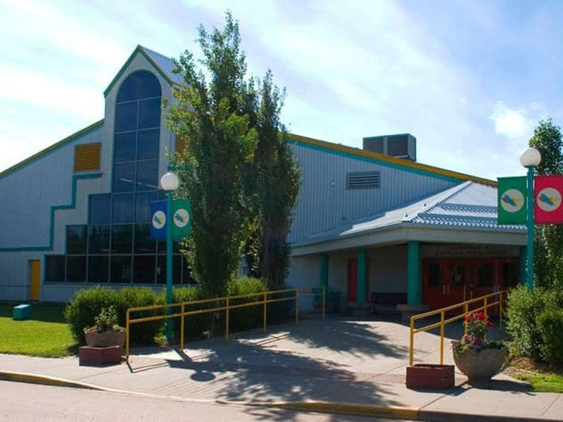 Hotel Holiday Inn Express Hotel And Suites Drayton Valley