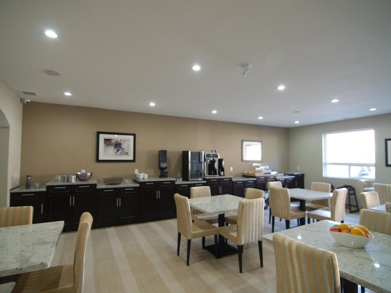 Hotel Paradise Inn And Suites Redwater