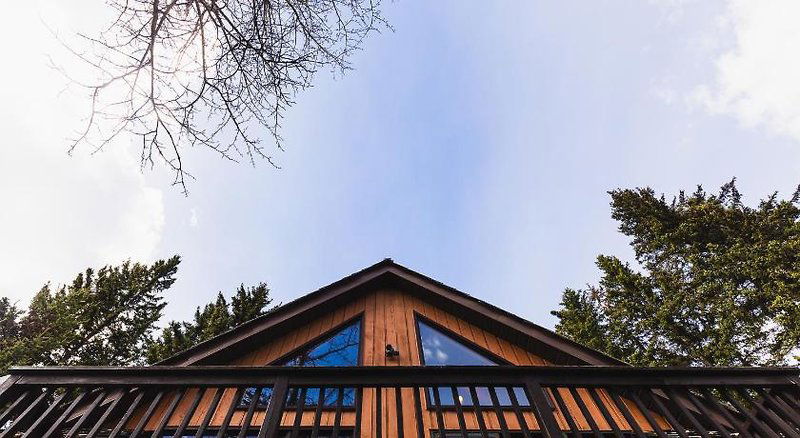 Hotel Overlander Mountain Lodge