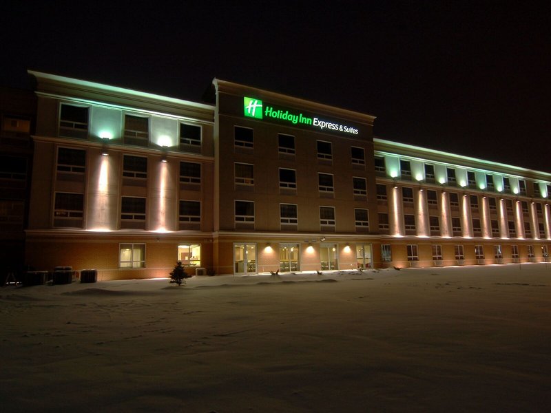Hotel Chateau Inn & Suites Bonnyville
