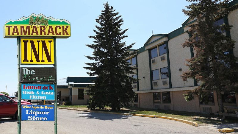 Hotel Tamarack Motor Inn