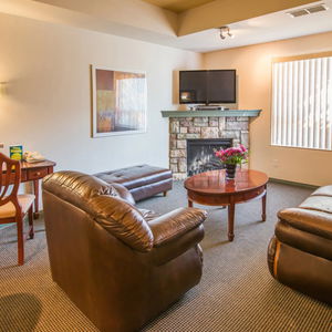 Hotel Premier Residence Fort Mcmurray cazare Fort McMurray