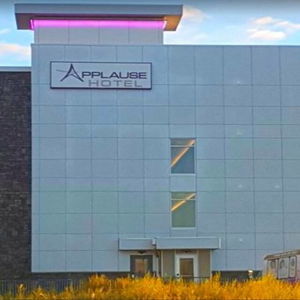 Hotel Applause Hotel By Clique Calgary Airport cazare Calgary