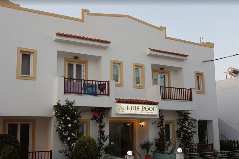 Hotel Luis Pool