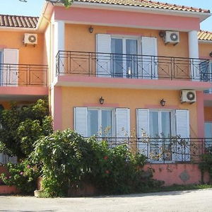 Hotel Margarita Studios cazare Sami