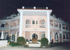 Hotel Kyprianos Apts cazare Keri