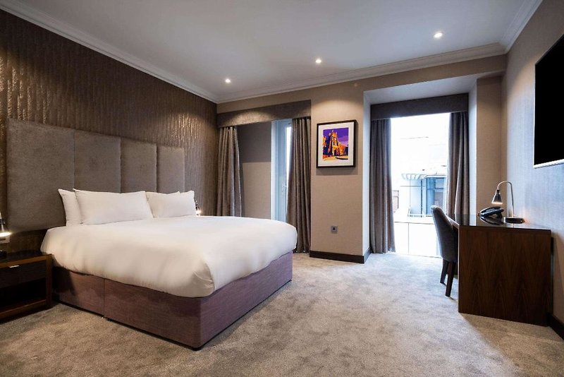 Doubletree By Hilton Belfast City Ten Square