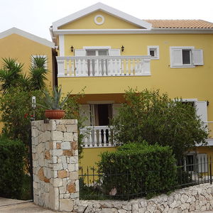 Hotel Pitas Studios cazare Skala