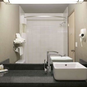 Hotel Days Inn By Wyndham Regina cazare Regina