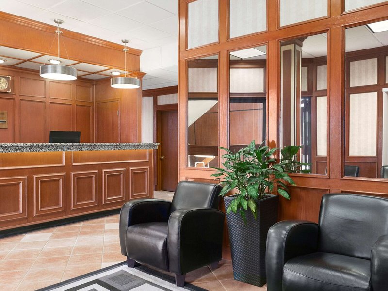 Hotel Travelodge By Wyndham North Battleford