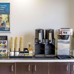 Hotel Motel 6 Swift Current Sk cazare Swift Current