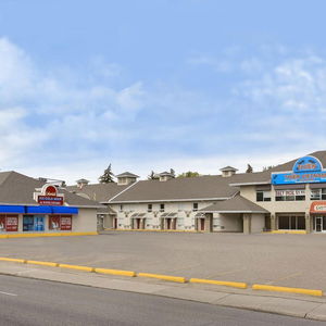 Hotel Colonial Square Inn And Suites cazare Saskatoon