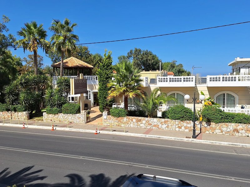 Perla Beach