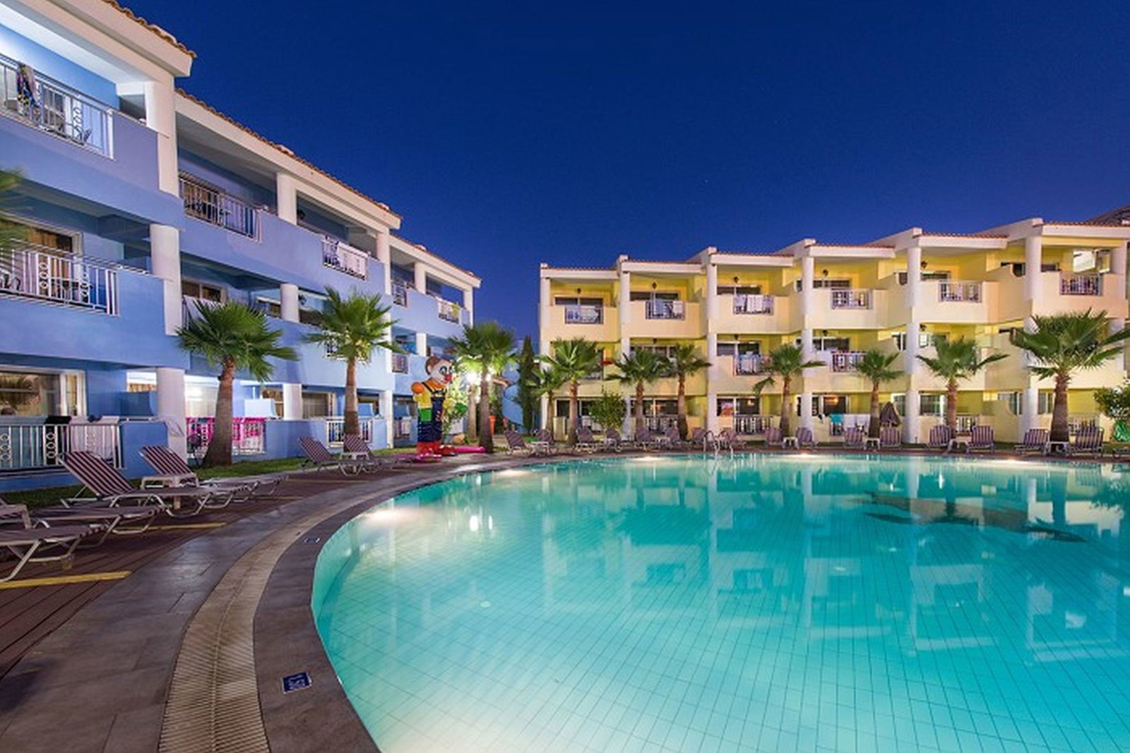 Caretta Beach Holiday Village