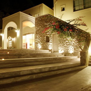 Sejur Antinea Suites & Spa Hotel vacanta Kamari