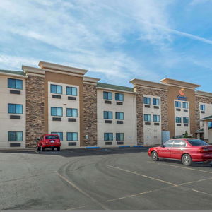 Hotel Comfort Inn & Suites Pueblo cazare Pueblo