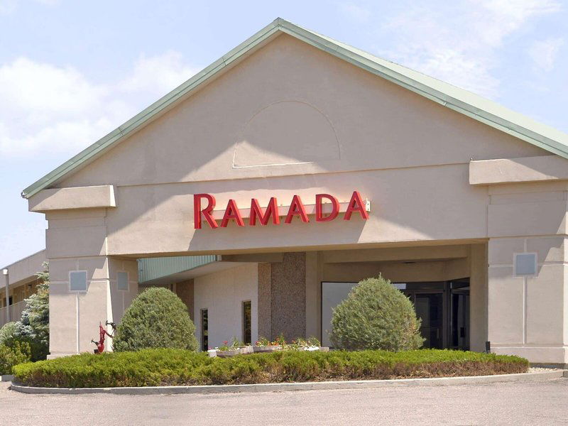 Hotel Ramada By Wyndham Sterling