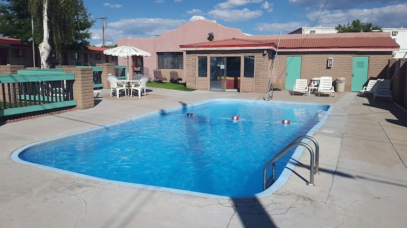 Hotel Cortez Cozy Inn