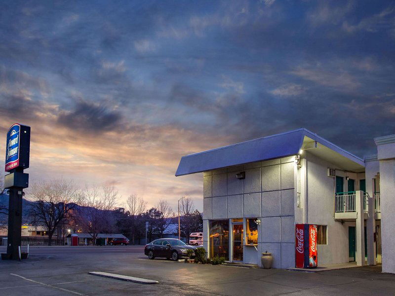 Hotel Howard Johnson By Wyndham Colorado Springs