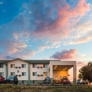 Hotel Super 8 By Wyndham Pueblo cazare Pueblo