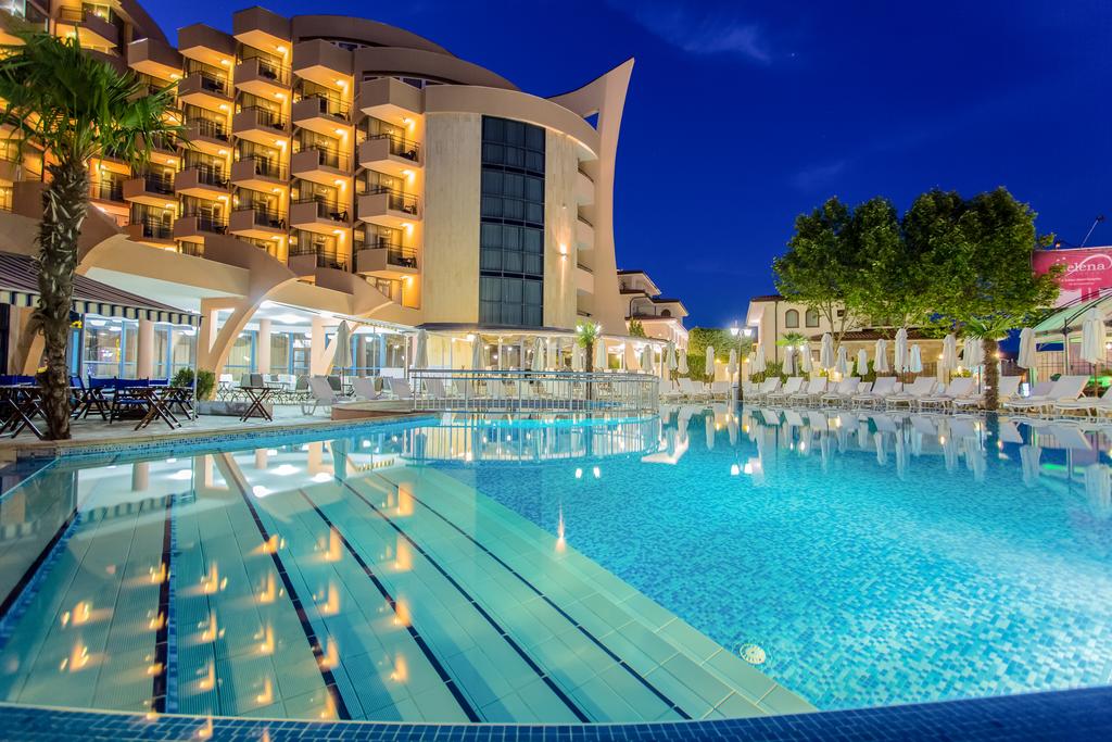 Fiesta M Hotel
