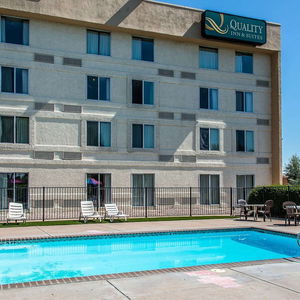 Hotel Quality Inn & Suites Garden Of The Gods cazare Colorado Springs