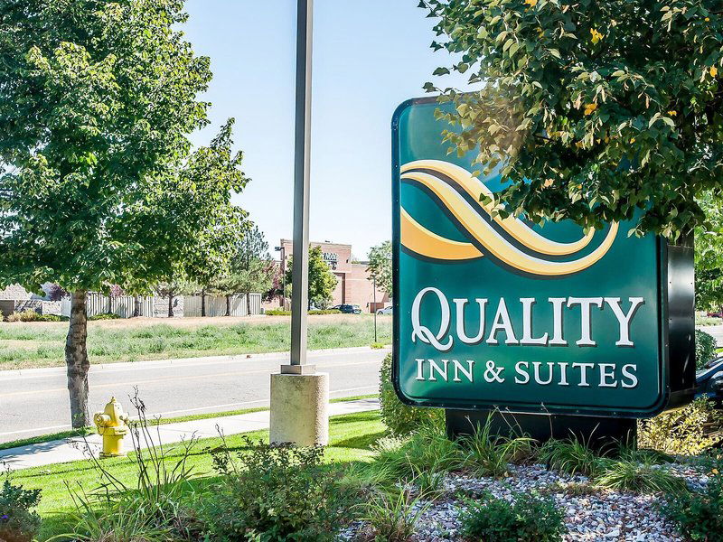 Hotel Quality Inn & Suites University