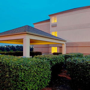 Hotel Sonesta Simply Suites Pittsburgh Airport cazare Pittsburgh